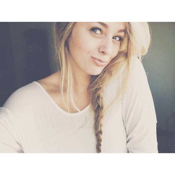 Meet your Posher, Maddie - Picture 1 of 1