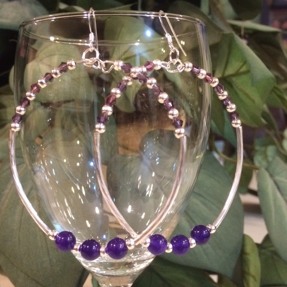 Jewelry - Purple and silver hoops