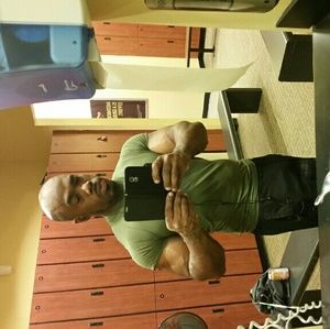 Meet your Posher, Ernest