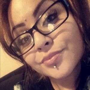 Meet your Posher, Jazmin