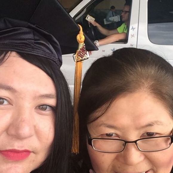 Meet your Posher, Jennifer - Picture 1 of 1