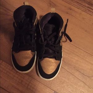 Jordan toddler tennis shoes