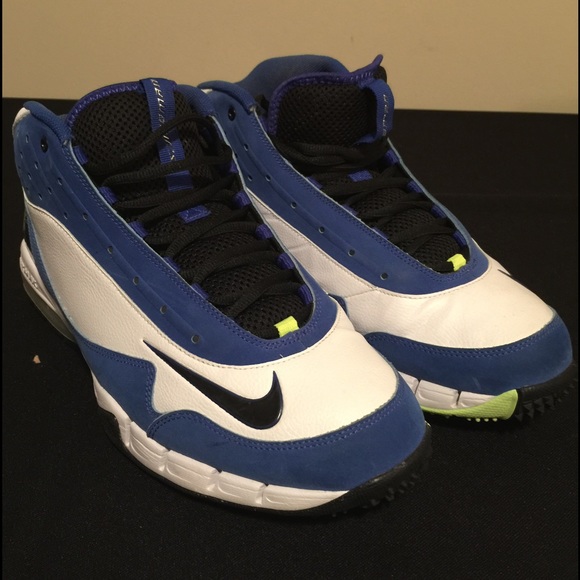 AIR MAX SWINGMAN REMIX