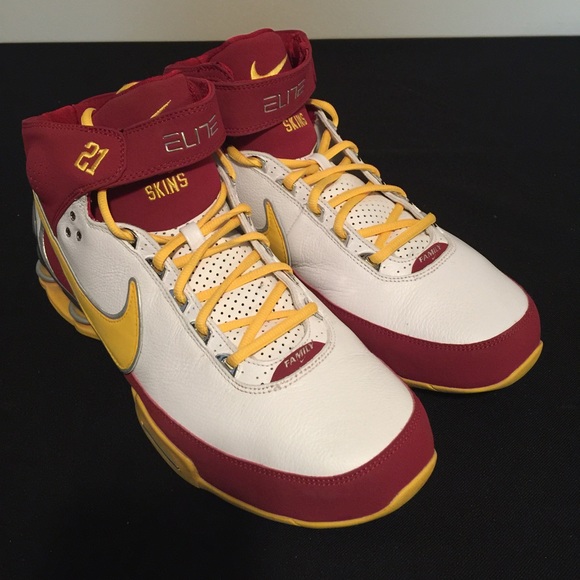 🚫SOLD🚫 NIKE iD Redskins #21