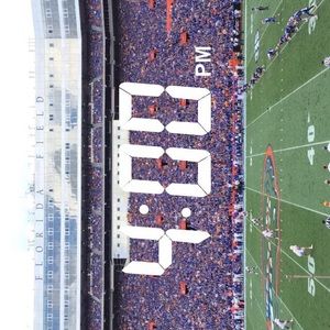 Meet your Posher, Max