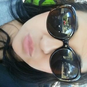 Meet your Posher, Rocky