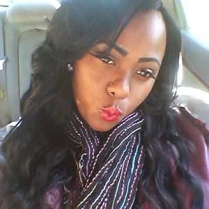 Meet your Posher, Rachele