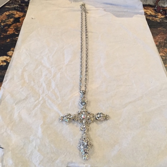 Silver cross necklace