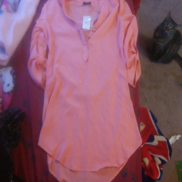Long quarter sleeved top