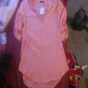 Long quarter sleeved top