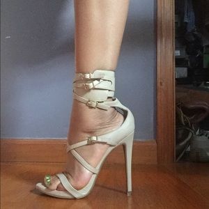 Bebe sandals