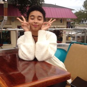 Meet your Posher, Eritha