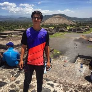Meet your Posher, Diego