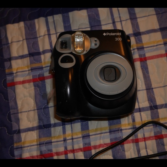 Polaroid 300 flawed
