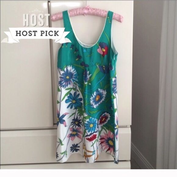 Julie Brown Dresses & Skirts - 🎉HP🎉Julie Brown Dress🎉