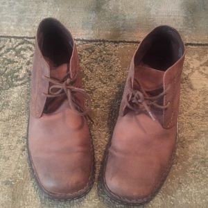 Born men's boots