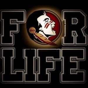 Meet your Posher, Dominique