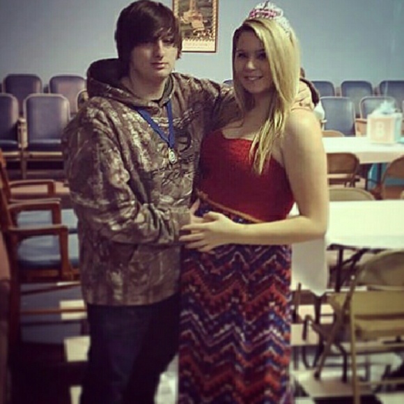 Meet your Posher, Taylor Dowie/McMichael