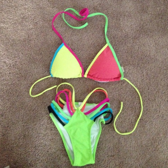 🌸 SOLD 🌸Rainbow bikini - Picture 3 of 4