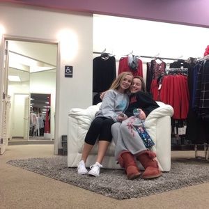 Meet your Posher, Teresa