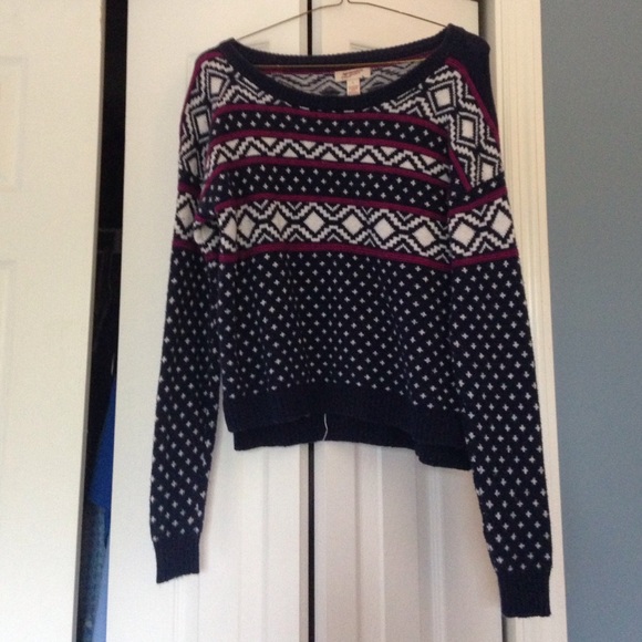 Arizona sweater- used once and in great condition! - Picture 1 of 3