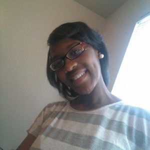 Meet your Posher, Shea