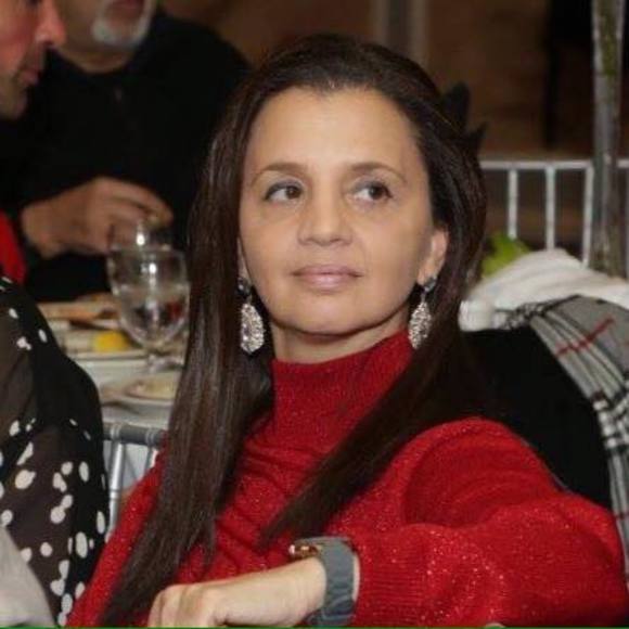 Meet your Posher, Nada