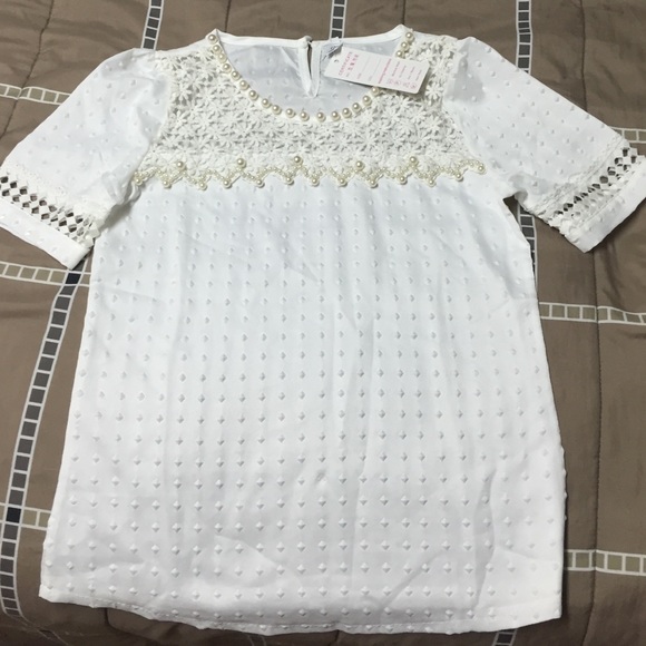 White dress shirt or casual