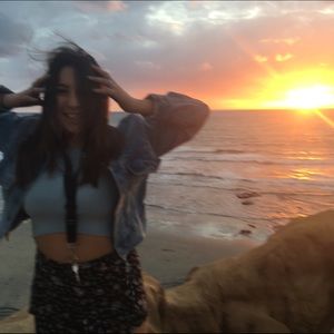 Meet your Posher, Lia