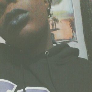 Meet your Posher, Laila