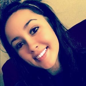 Meet your Posher, Victoria