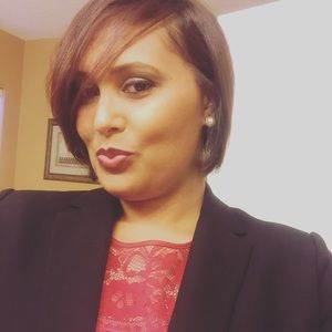 Meet your Posher, Lanecia