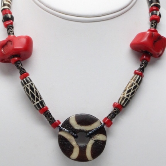 Red coral and bone necklace and bracelet set