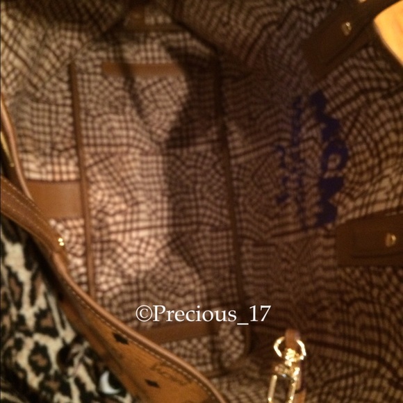 Mcm Large Tote - Picture 5 of 8