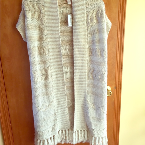 CHICO'S SWEATER