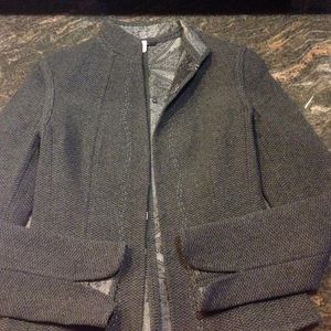 Tahari Wool blazer with silk lining