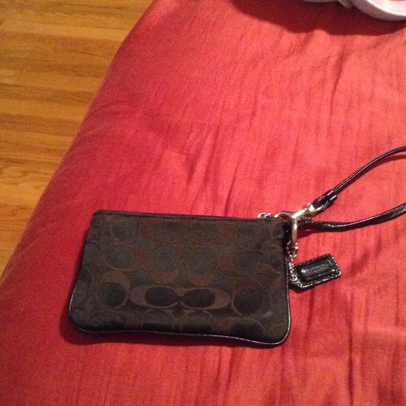 Coach - Picture 2 of 2