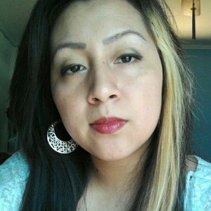 Meet your Posher, Aurora