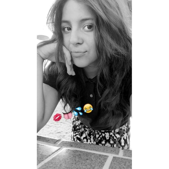 Meet your Posher, Leslie - Picture 1 of 1