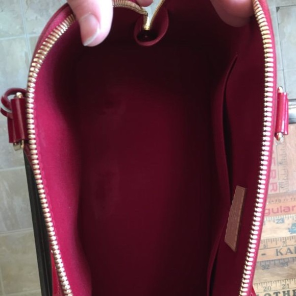 Louis Vuitton Alma PM Handbag In Cherry Red - Picture 2 of 2