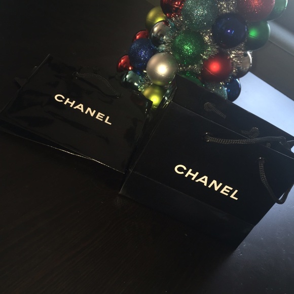 Chanel gift bags