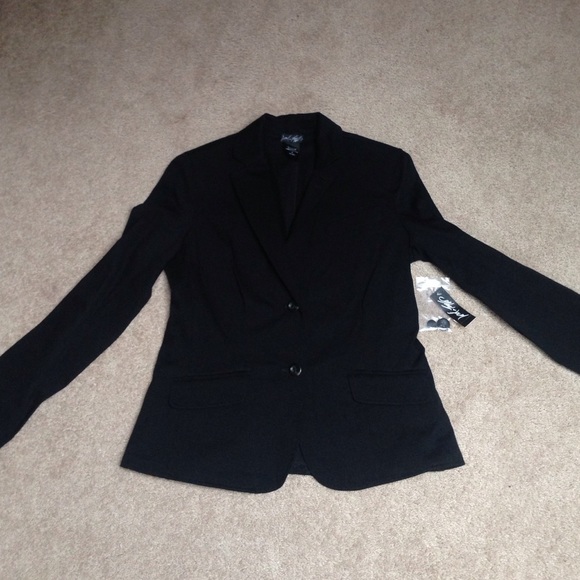 BRAND NEW Lord and Taylor blazer