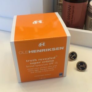 Ole Henriksen Truth revealed super cream