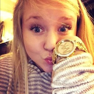 Meet your Posher, Jami