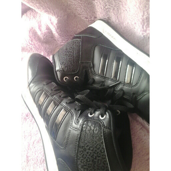 Adidas Woman's Neo Raleigh Basketball Shoes