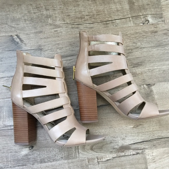 Cute Sam Edelman nude sandals size 7 1/2