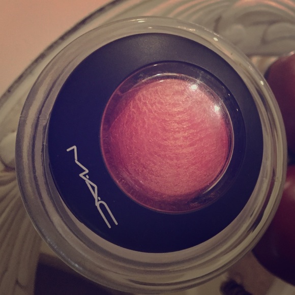 Lowest price!!Mac mineralized blush