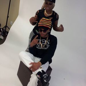 Meet your Posher, Warren