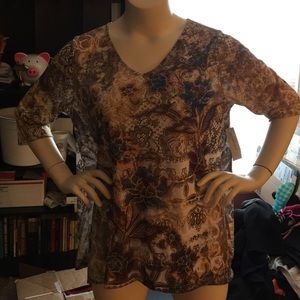 Beautiful Flowered Top