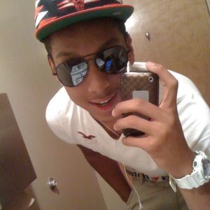 Meet your Posher, Robert